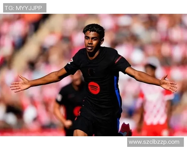 英国足球明星小将崭露头角引发全球关注与期待