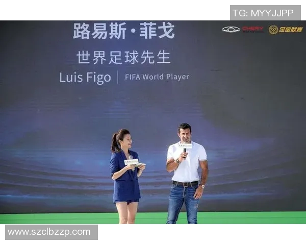 足球明星与女友的甜蜜生活揭秘他们的爱情故事与共同梦想 足球明星与女友的甜蜜生活揭秘他们的爱情故事与共同梦想