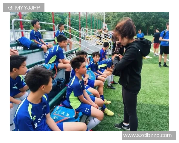 未来之星：揭示最具潜力的足球新秀与他们的成长之路