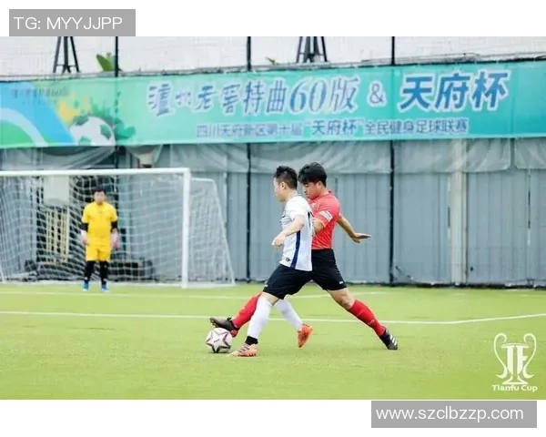 足球明星助力天府一小青少年足球梦想培养活动圆满成功 足球明星助力天府一小青少年足球梦想培养活动圆满成功